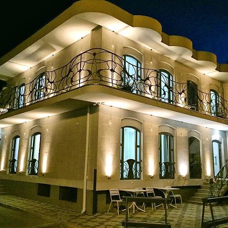 Gaudi Stylish Hotel Odessa Exteriör bild