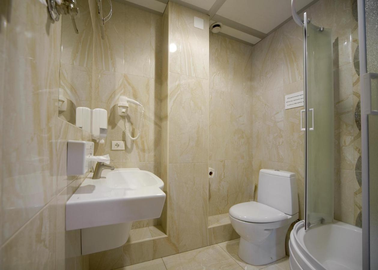 Gaudi Stylish Hotel Odessa Exteriör bild