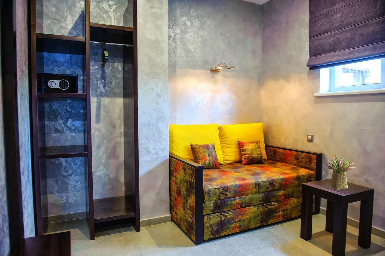 Gaudi Stylish Hotel Odessa Exteriör bild